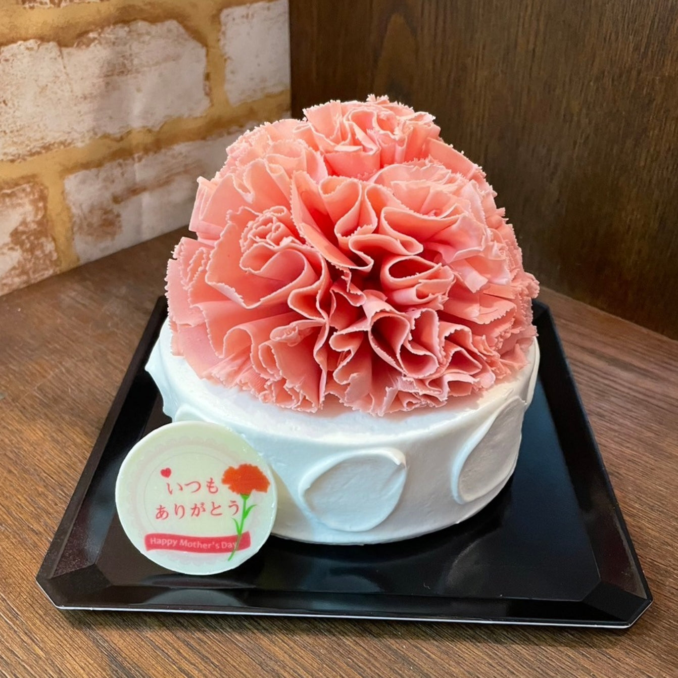【母の日限定】カーネーションケーキ　4号サイズ（12cm）